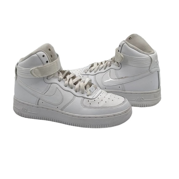 Nike White Air Force 1 LE High Top Sneakers Size 5 Youth - Picture 1 of 8